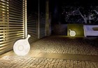在如此安静的夜晚,远离白日都市的喧嚣,仿佛置身世外桃源,